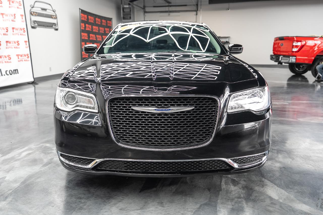 Chrysler 300 Touring AWD 2019