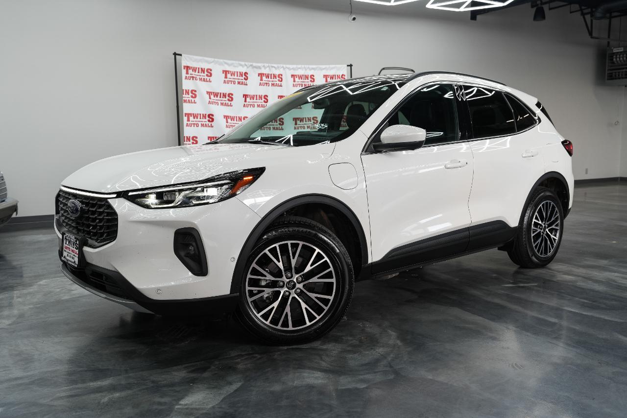 Ford Escape Plug-in Hybrid Base 2024