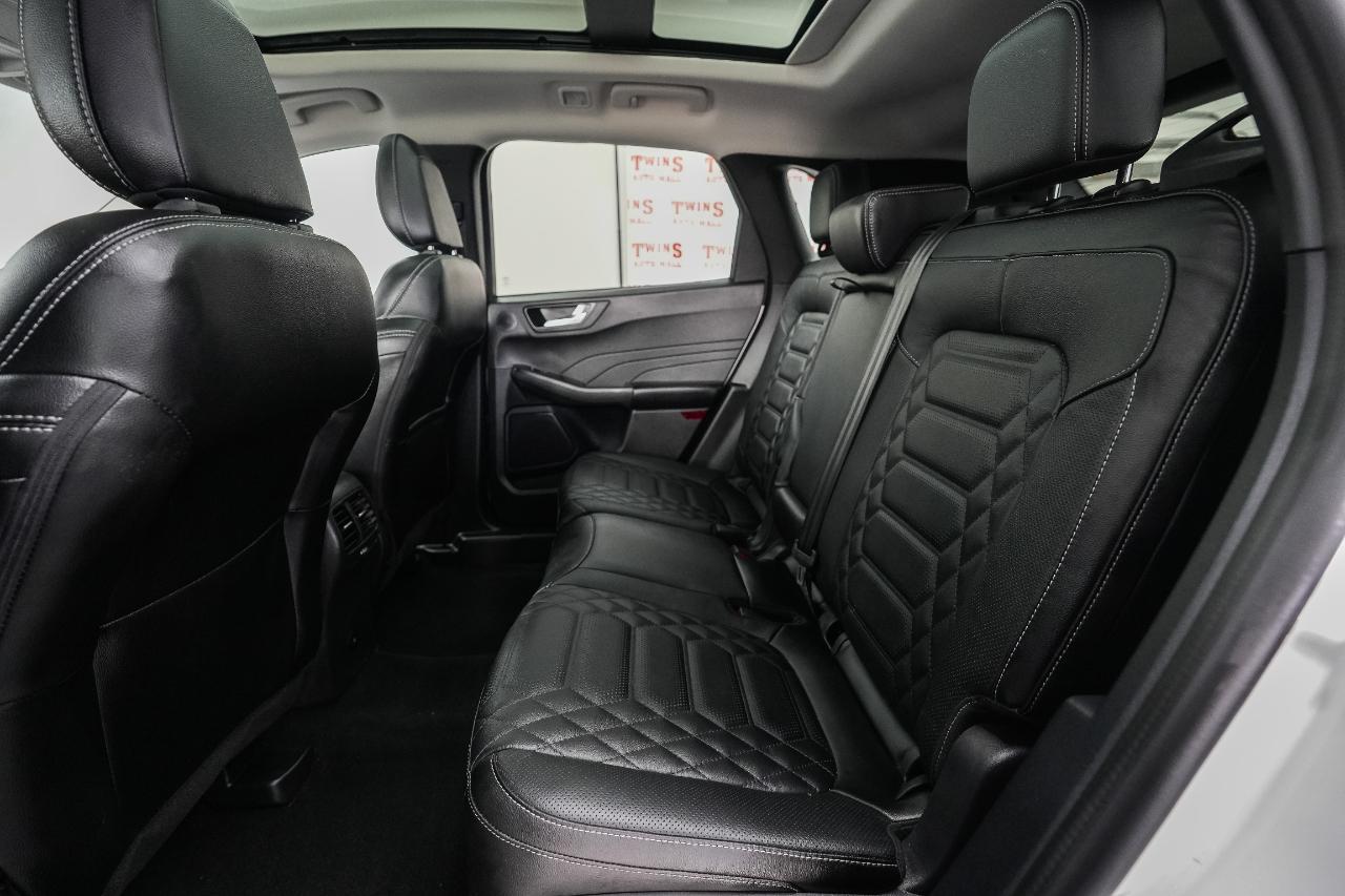 Ford Escape Plug-in Hybrid Base 2024
