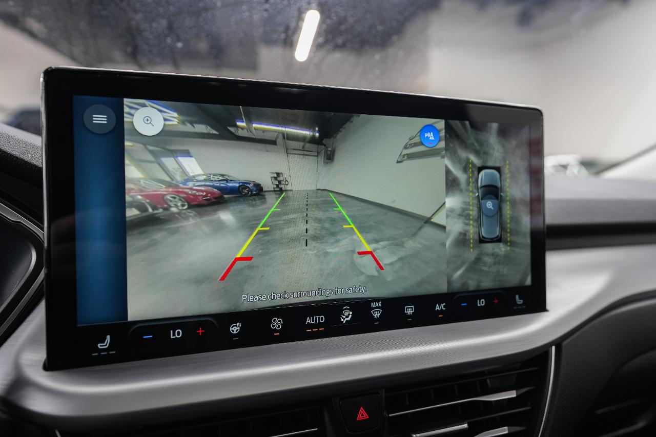 Ford Escape Plug-in Hybrid Base 2024