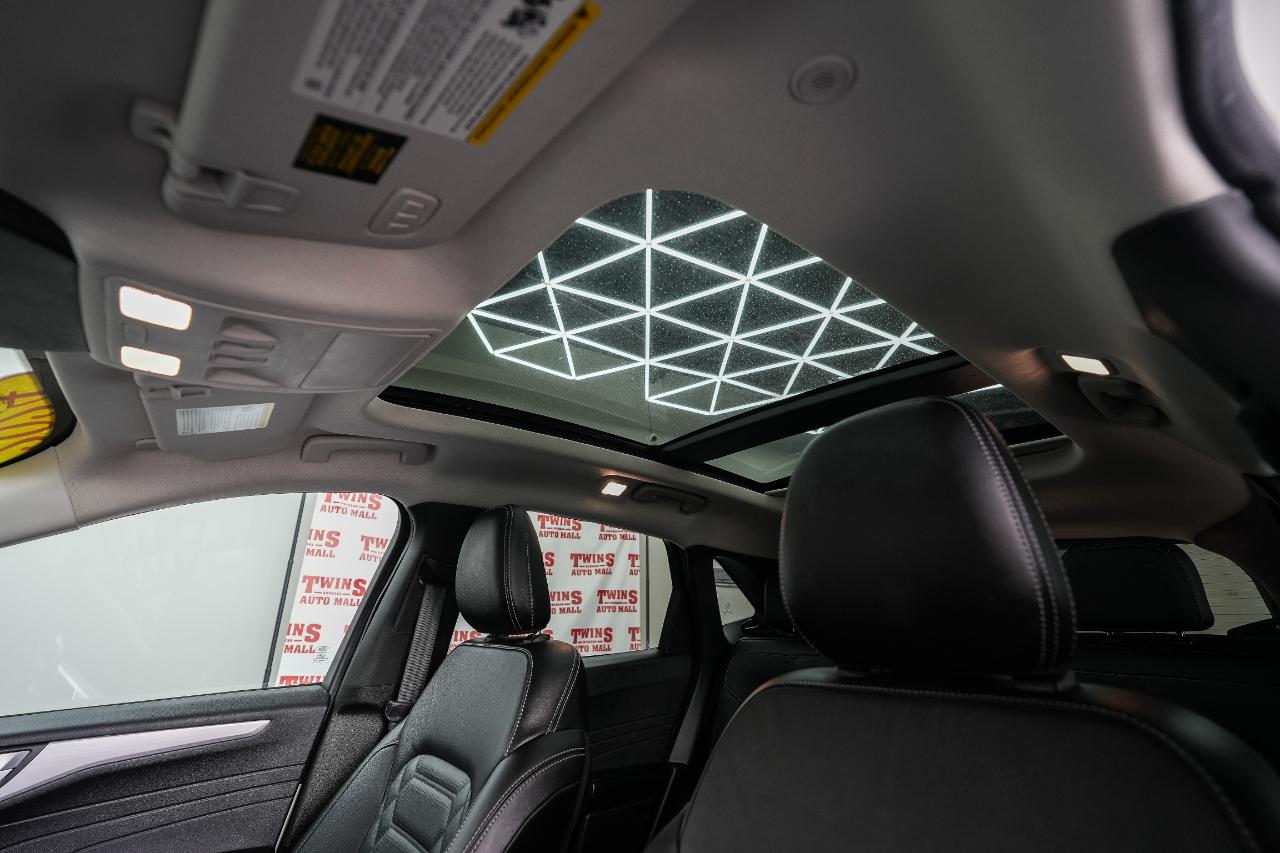 Ford Escape Plug-in Hybrid Base 2024