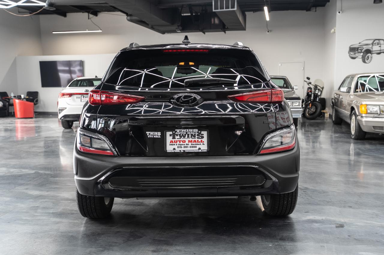 Hyundai Kona SEL AWD 2023