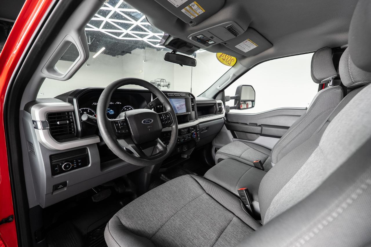 Ford F-450 SD SuperCab DRW 4WD 2024
