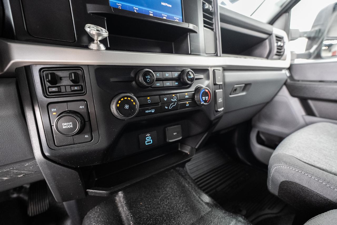 Ford F-450 SD SuperCab DRW 4WD 2024