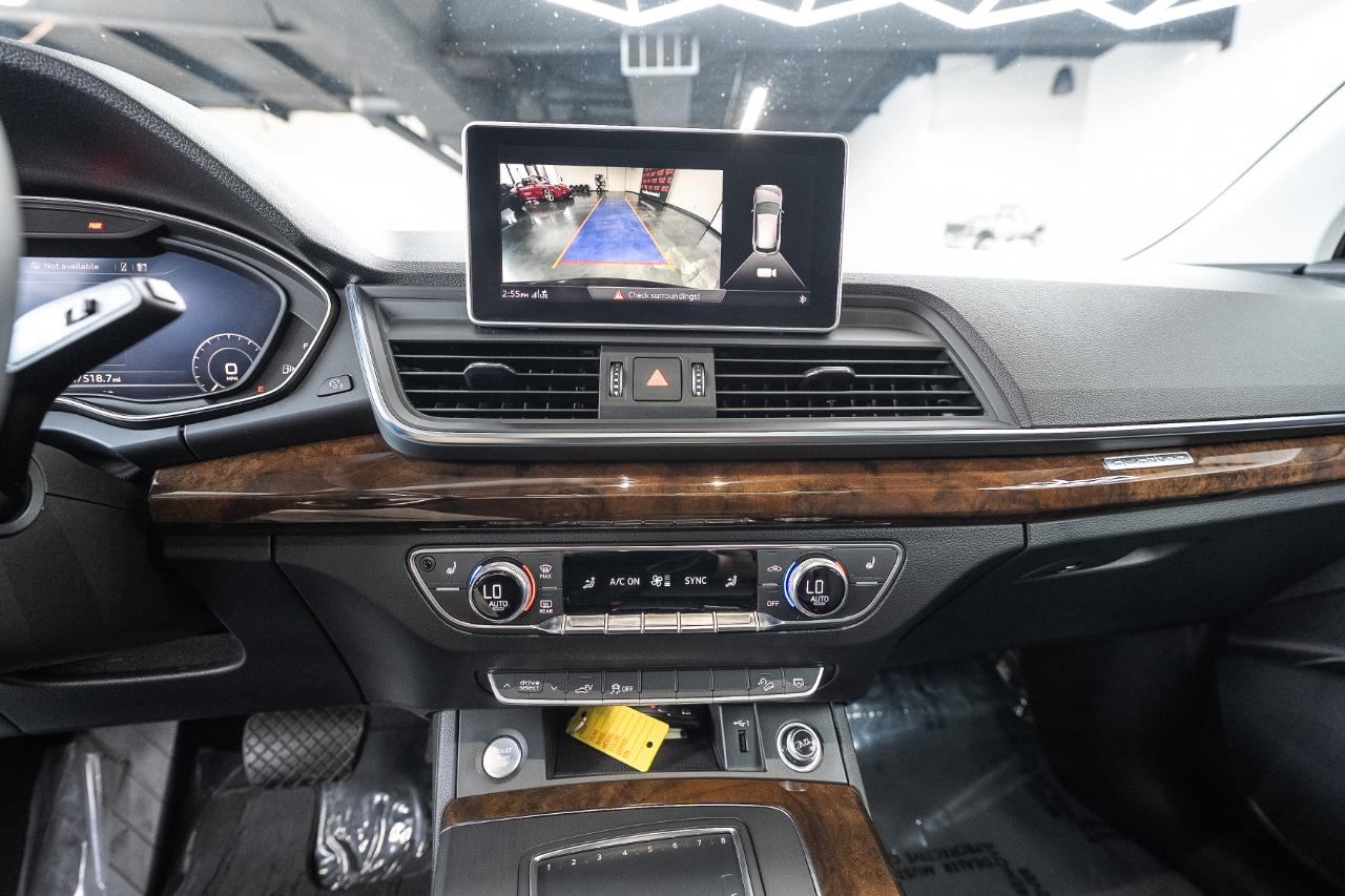 Audi Q5 S-Line Premium Plus 45 TFSI 4D SUV 2.0T 2020