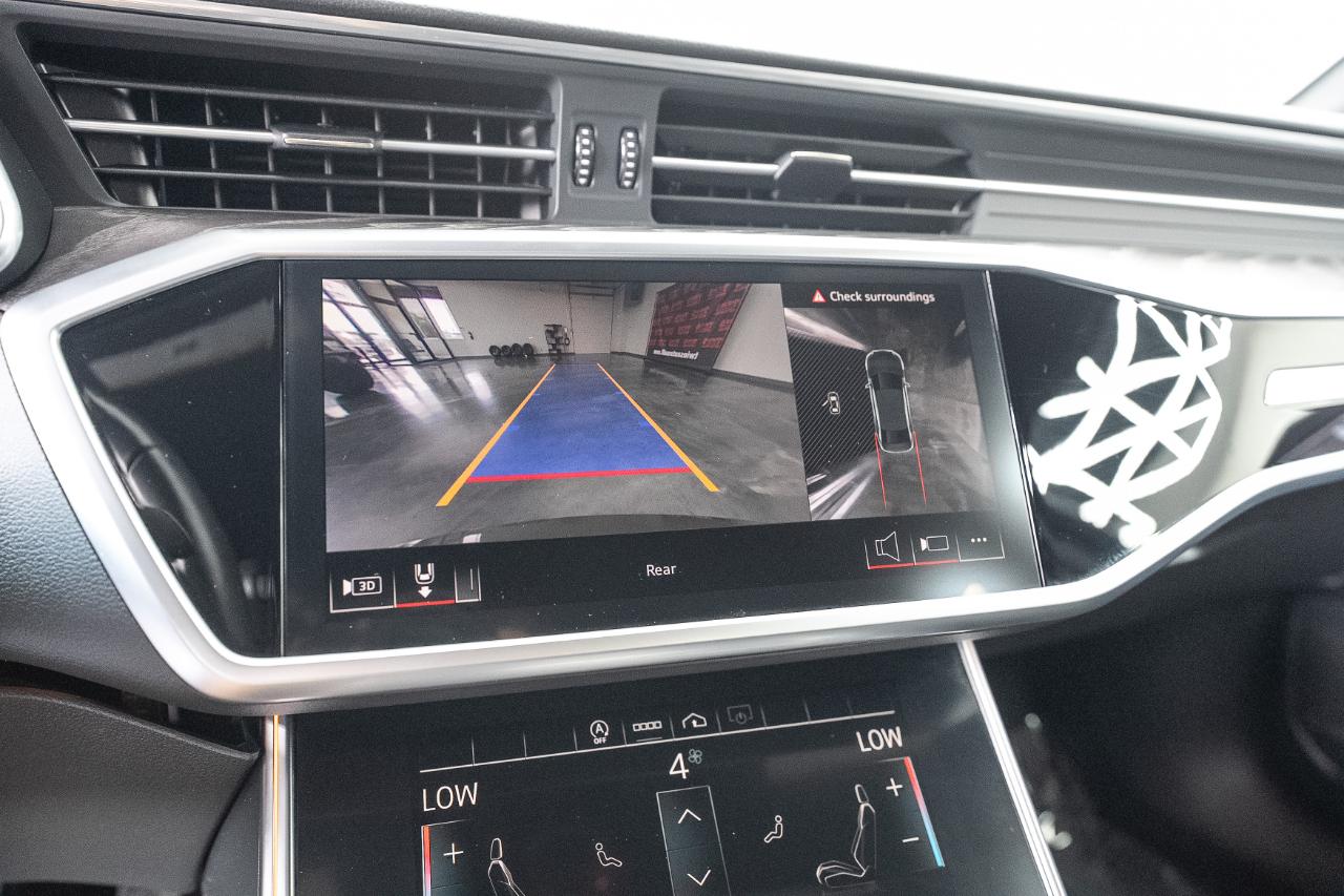 Audi A6 Premium Plus 55 TFSI quattro 2024