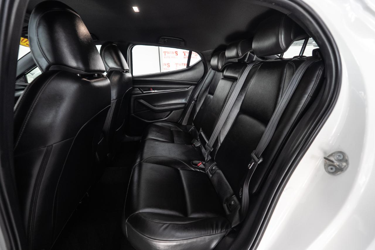 Mazda MAZDA3 Preferred Hatchback 2019