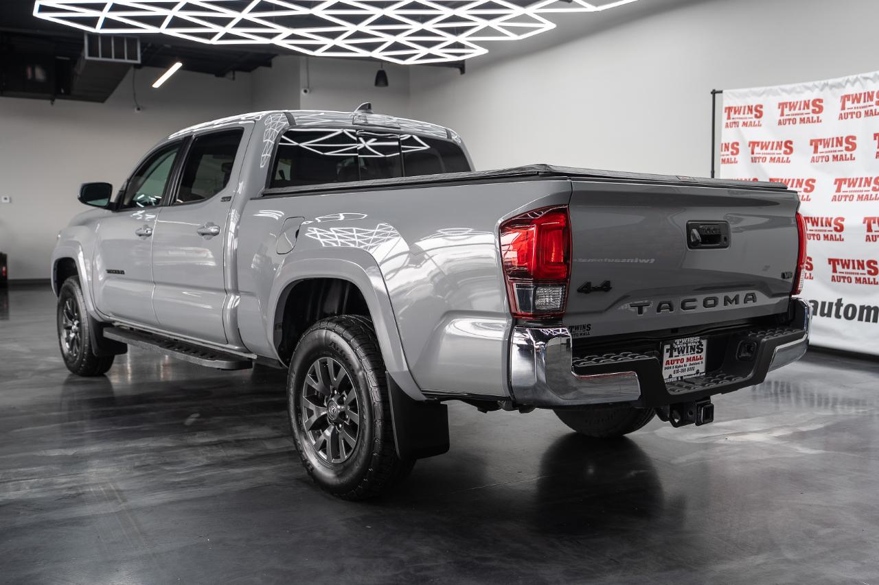 Toyota Tacoma 4WD Double Cab V6 AT SR5 (Natl) 2021
