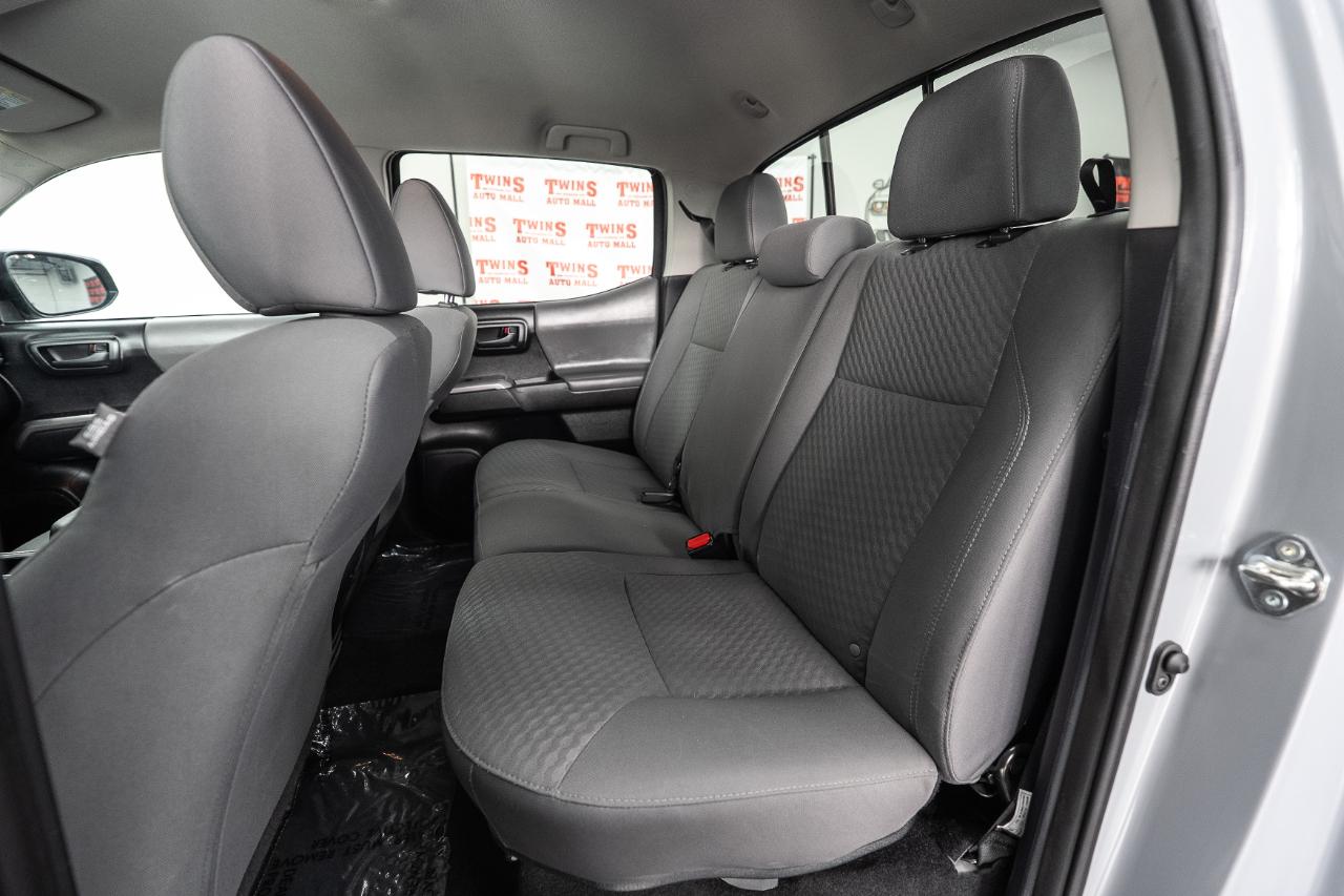 Toyota Tacoma 4WD Double Cab V6 AT SR5 (Natl) 2021