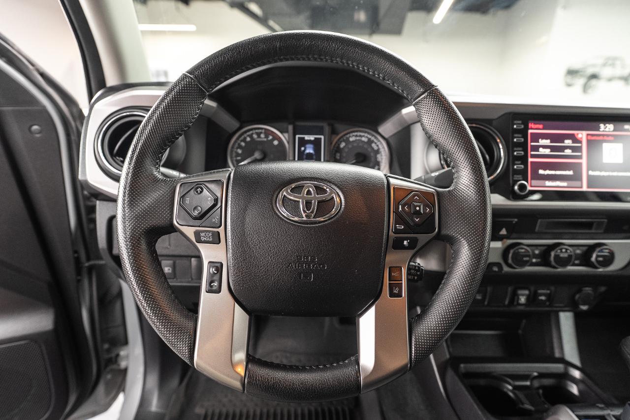 Toyota Tacoma 4WD Double Cab V6 AT SR5 (Natl) 2021