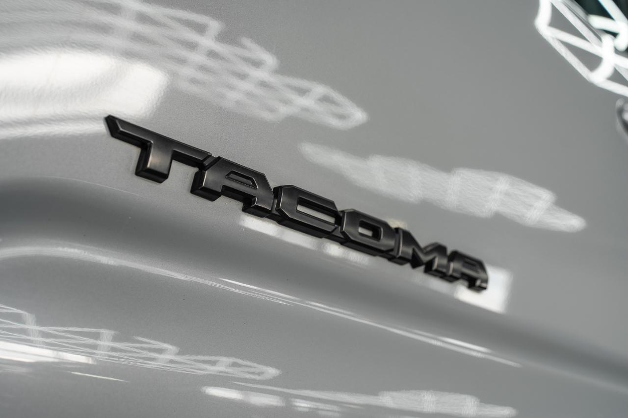 Toyota Tacoma 4WD Double Cab V6 AT SR5 (Natl) 2021