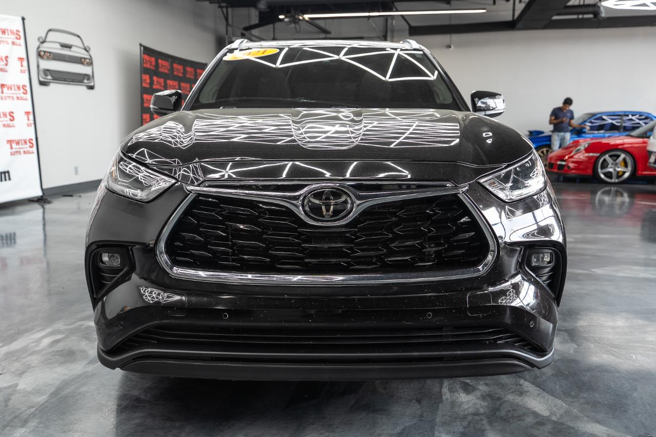 Toyota Highlander Limited 2021