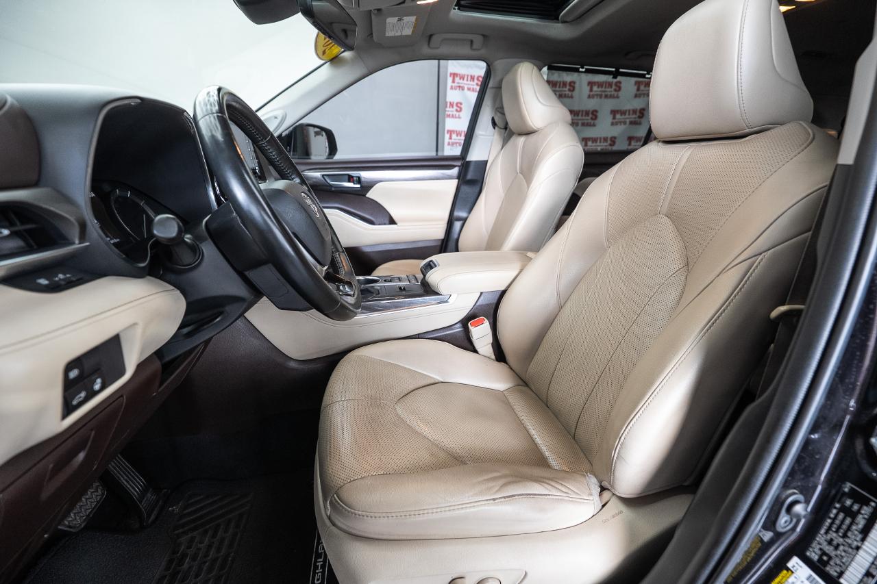 Toyota Highlander Limited 2021