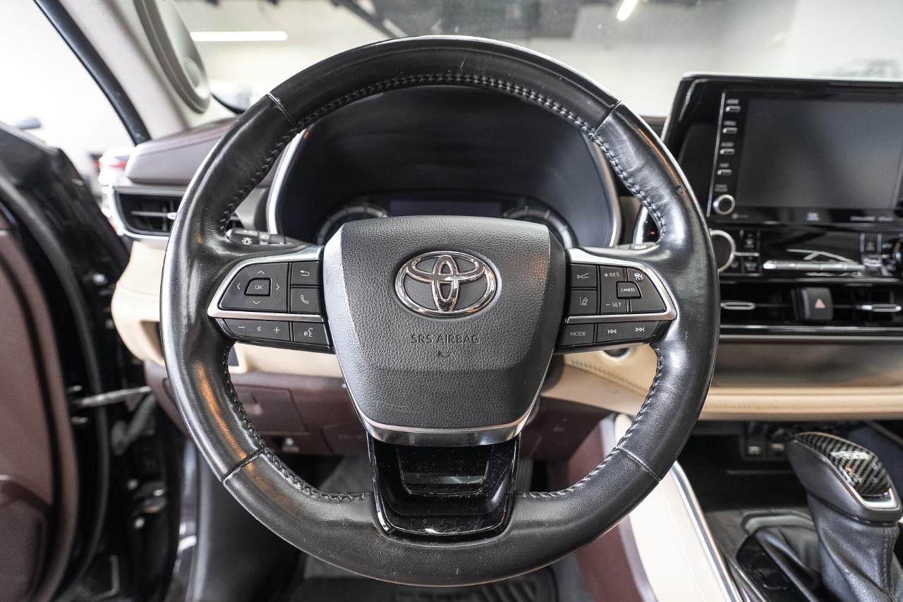 Toyota Highlander Limited 2021