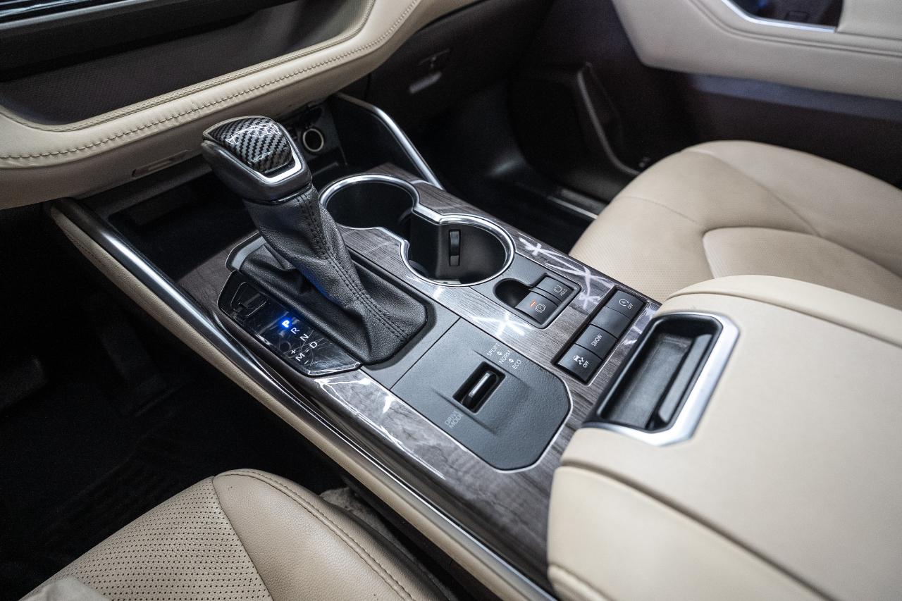 Toyota Highlander Limited 2021