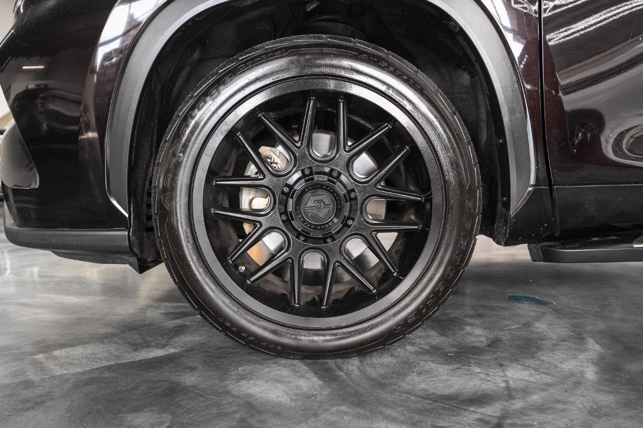 Toyota Highlander Limited 2021
