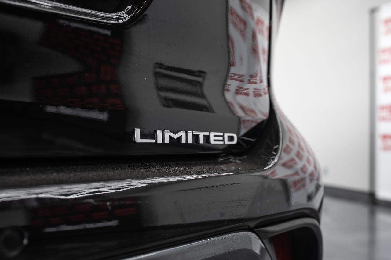 Toyota Highlander Limited 2021