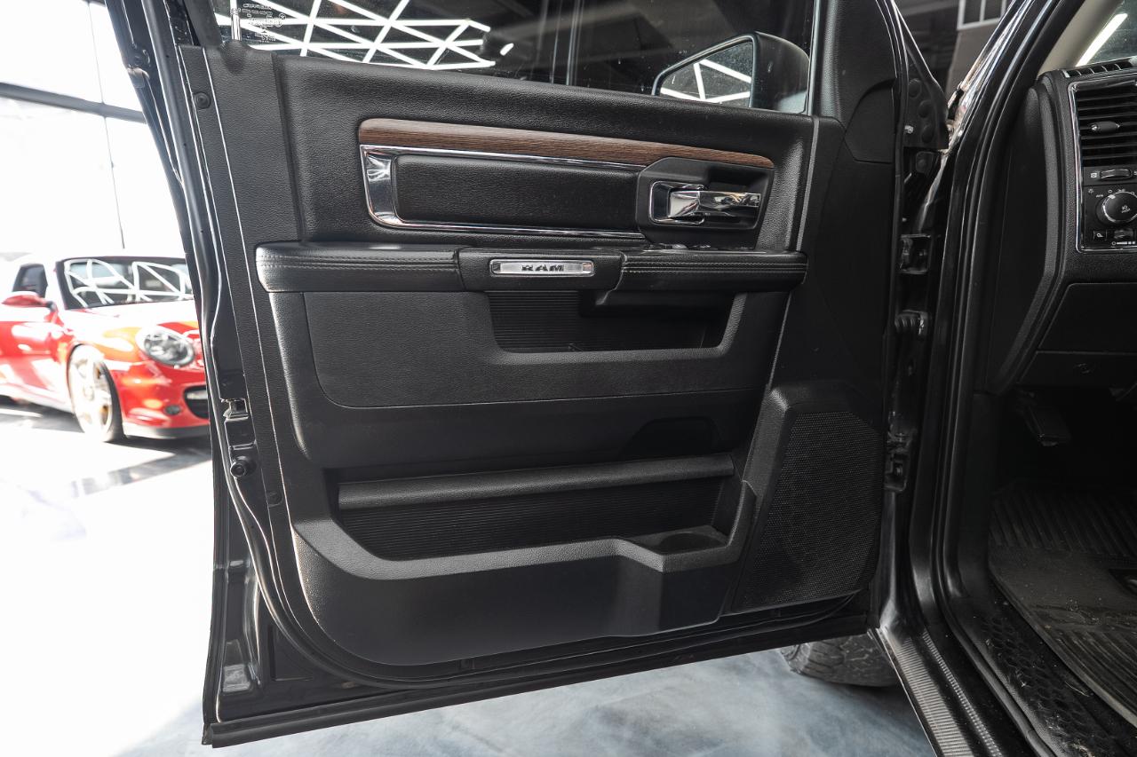 RAM 1500 Laramie Crew Cab SWB 4WD 2018