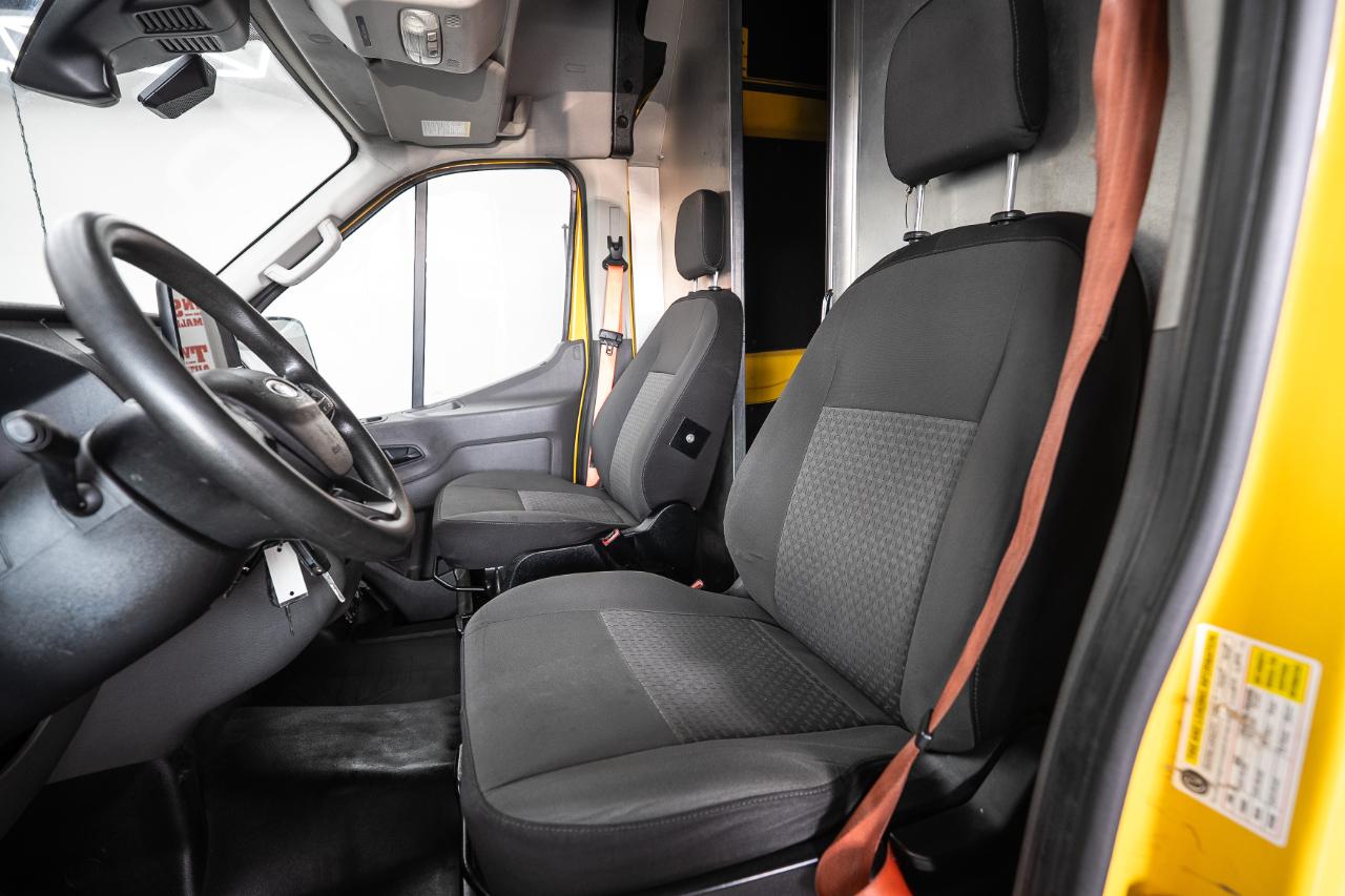 Ford Transit 250 Van High Roof w/Sliding Pass. 148-in. WB EL 2020