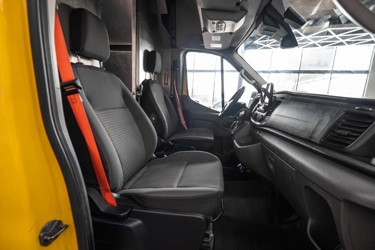 Ford Transit 250 Van High Roof w/Sliding Pass. 148-in. WB EL 2020