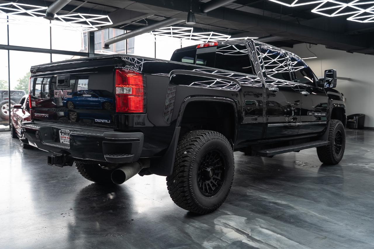 GMC Sierra 2500HD Denali Crew Cab 4WD 2015