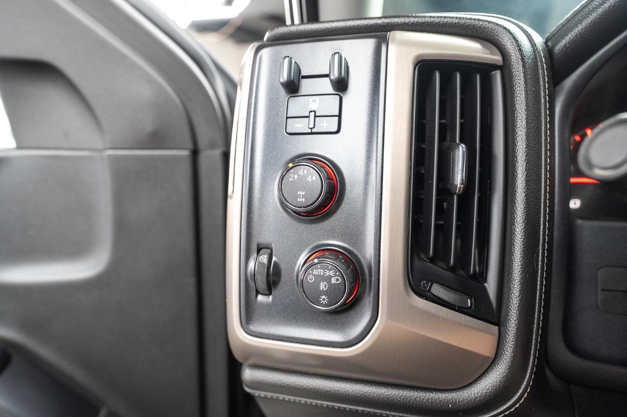 GMC Sierra 2500HD Denali Crew Cab 4WD 2015