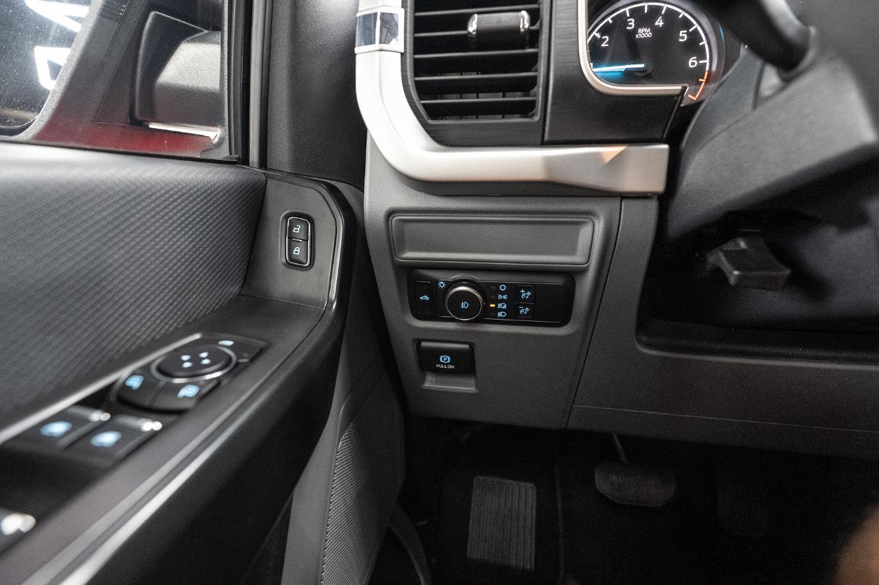 Ford F-150 4WD SuperCab 145" XL 2022