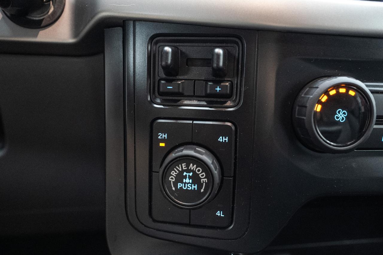 Ford F-150 4WD SuperCab 145" XL 2022