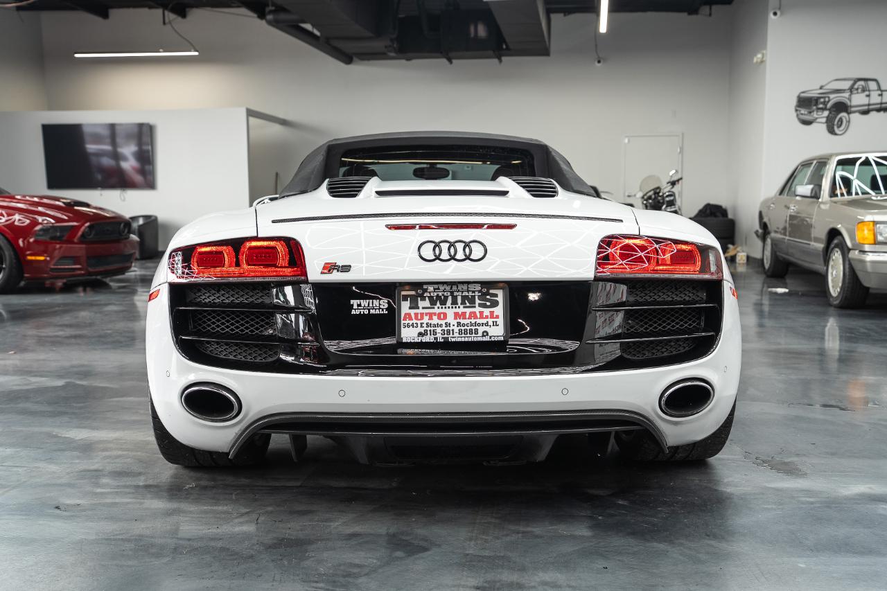 Audi R8 2dr Conv Auto quattro Spyder V10 2011