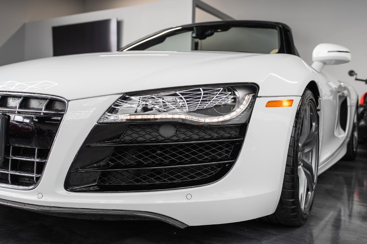 Audi R8 2dr Conv Auto quattro Spyder V10 2011