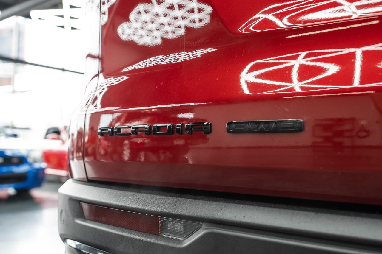 GMC Acadia Elevation AWD 2025