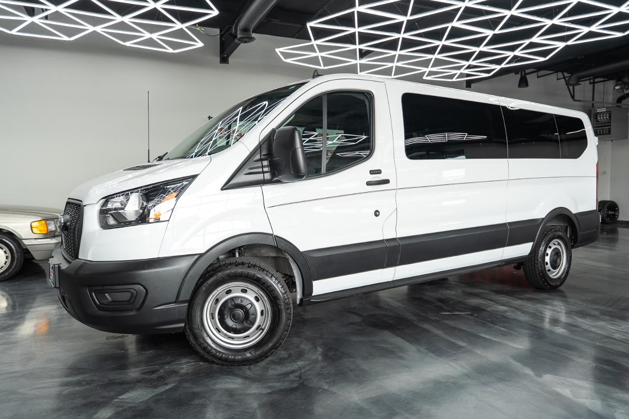 Ford Transit 350 Wagon Low Roof XL w/Sliding Pass. 148-in. WB 2023