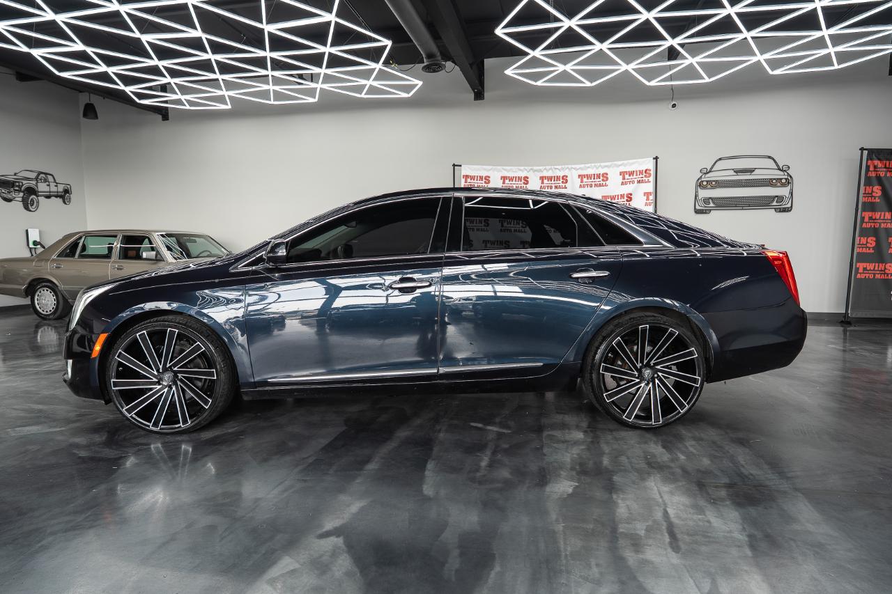 Cadillac XTS Luxury 2013