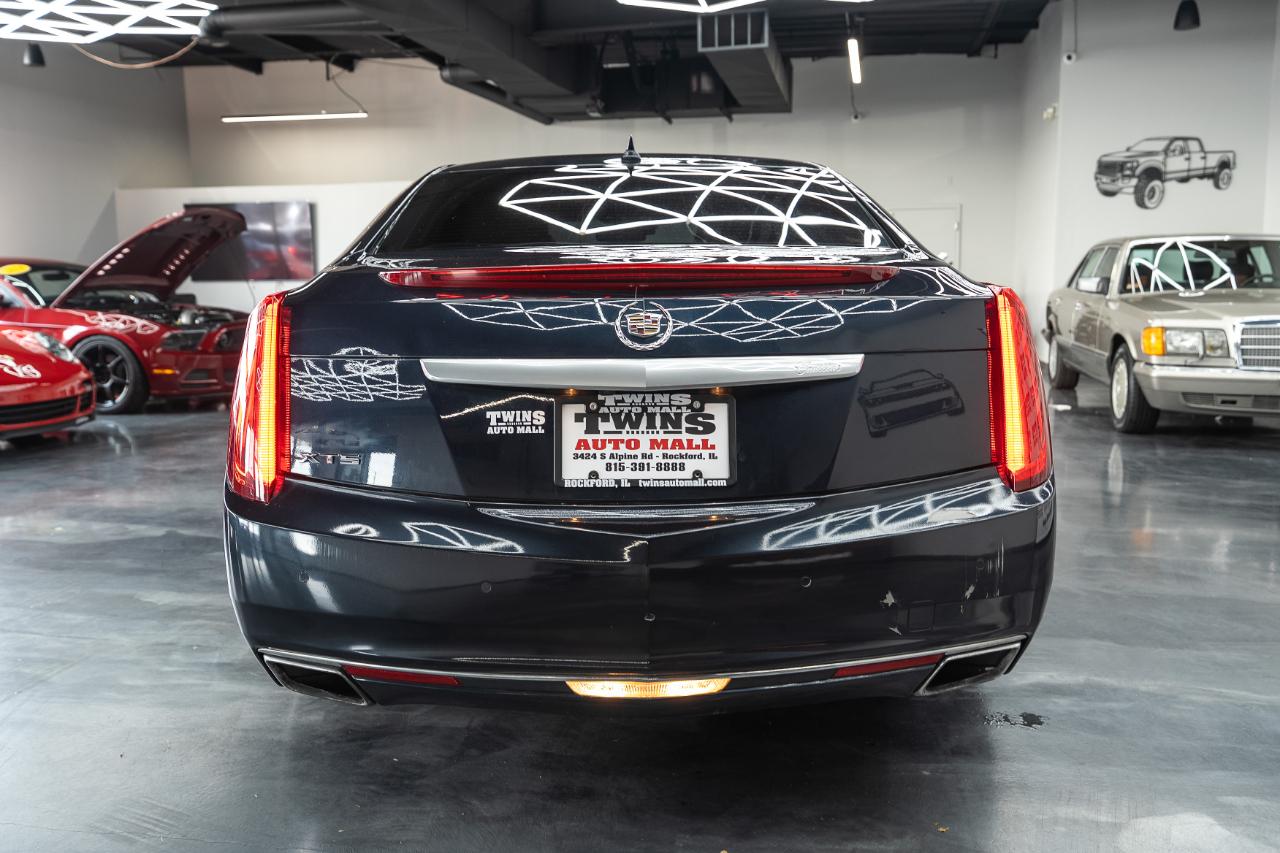 Cadillac XTS Luxury 2013