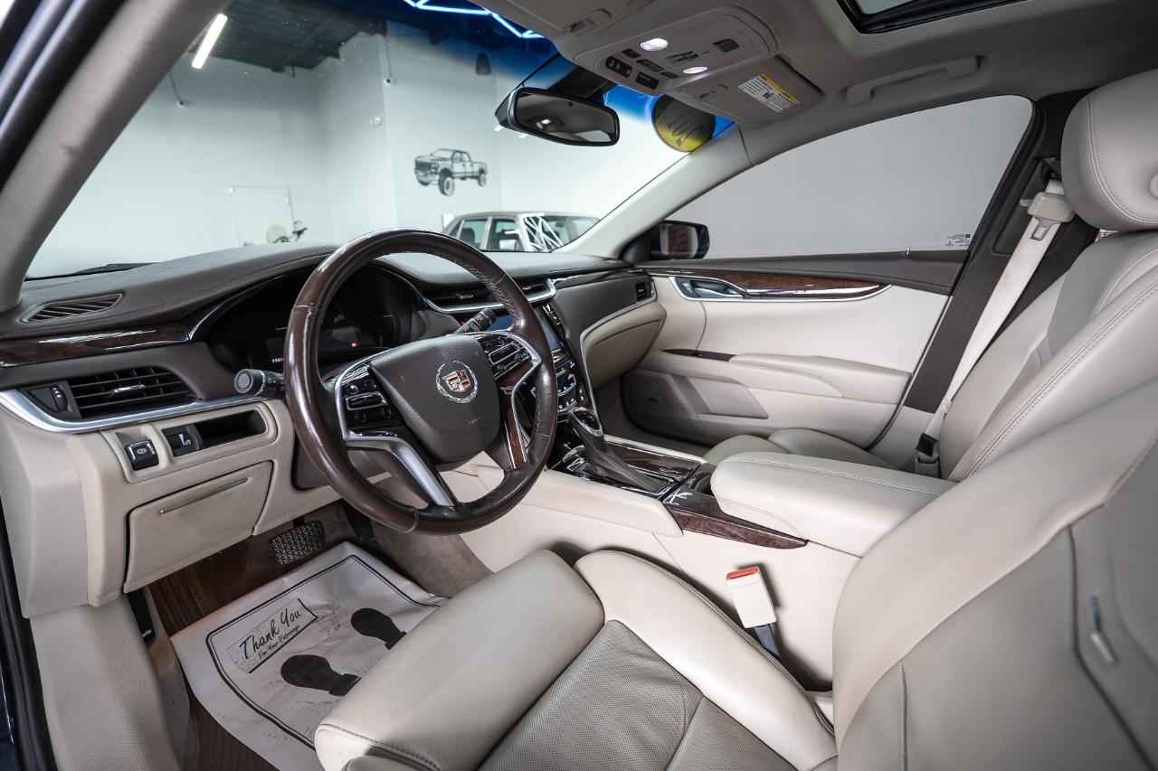 Cadillac XTS Luxury 2013