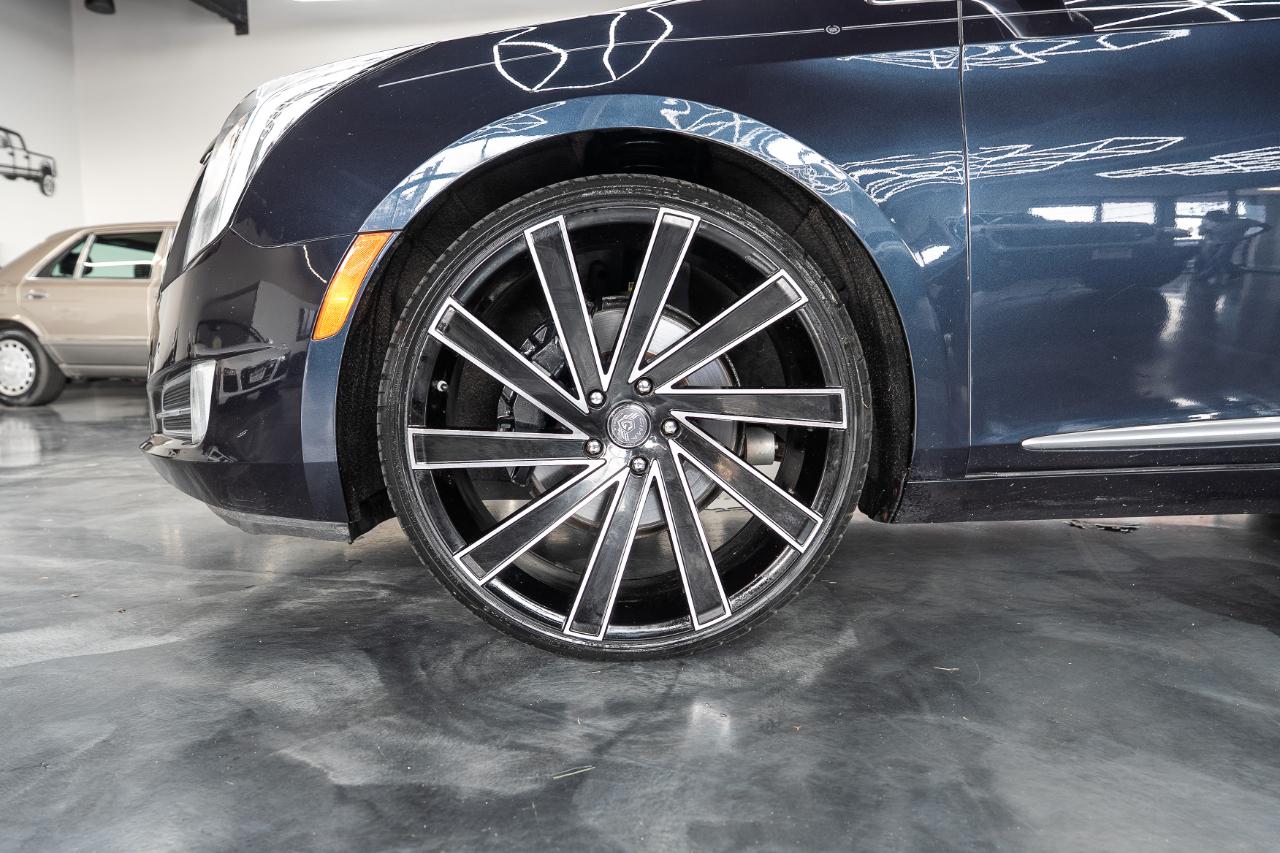 Cadillac XTS Luxury 2013
