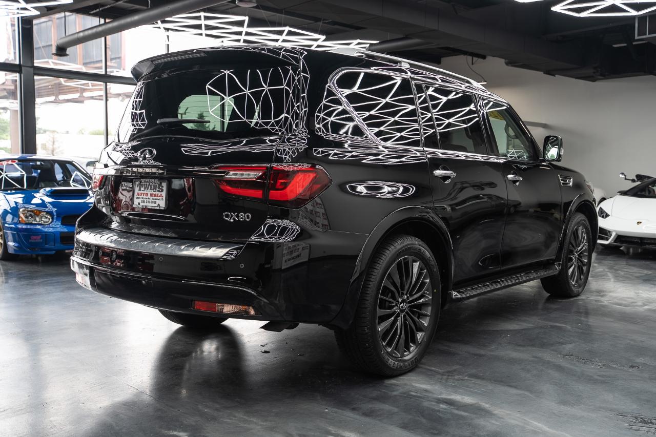 Infiniti QX80 LUXE 4WD 2021