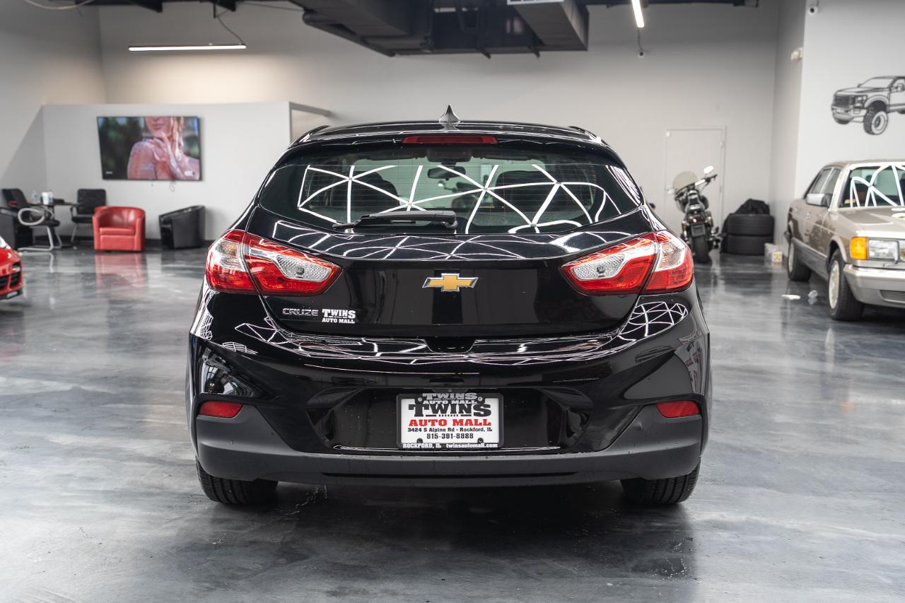Chevrolet Cruze LS Hatchback 2019
