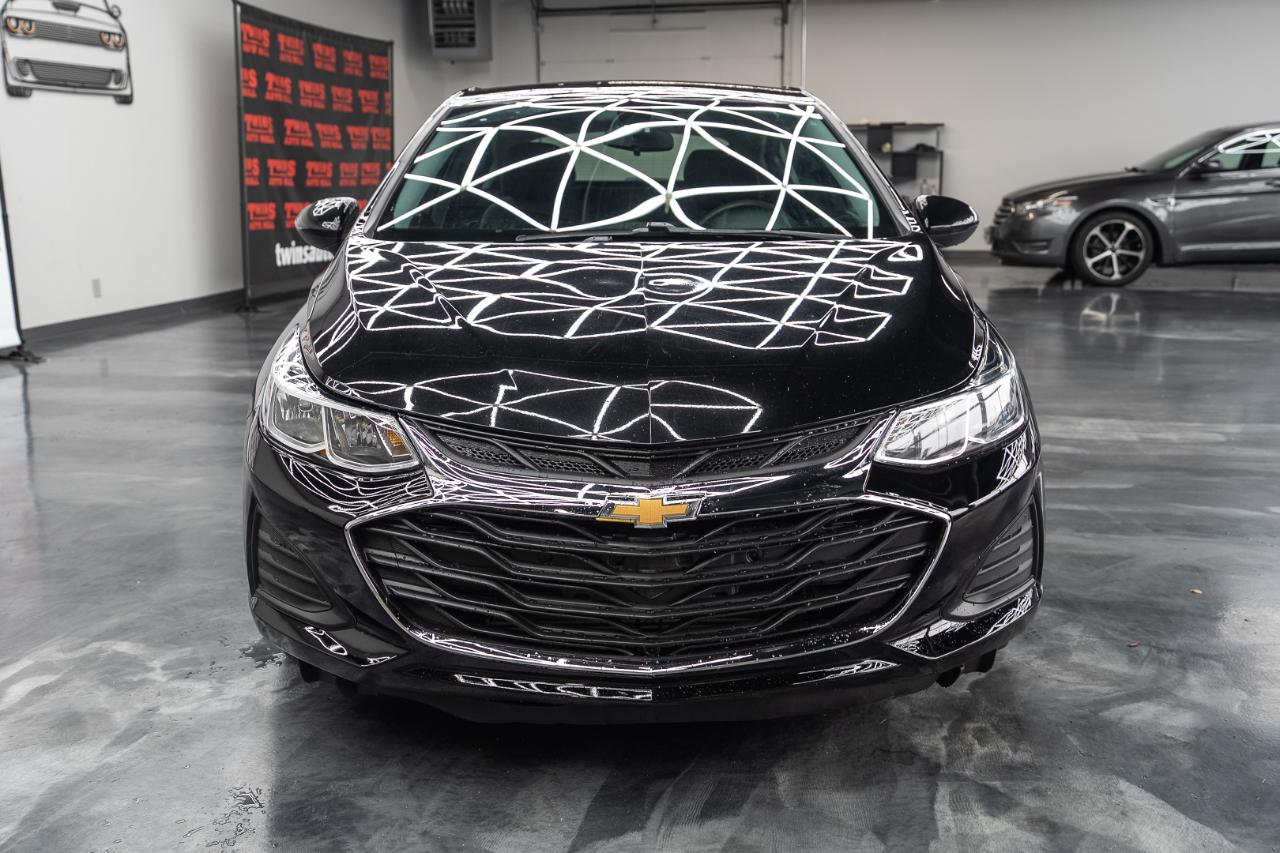 Chevrolet Cruze LS Hatchback 2019