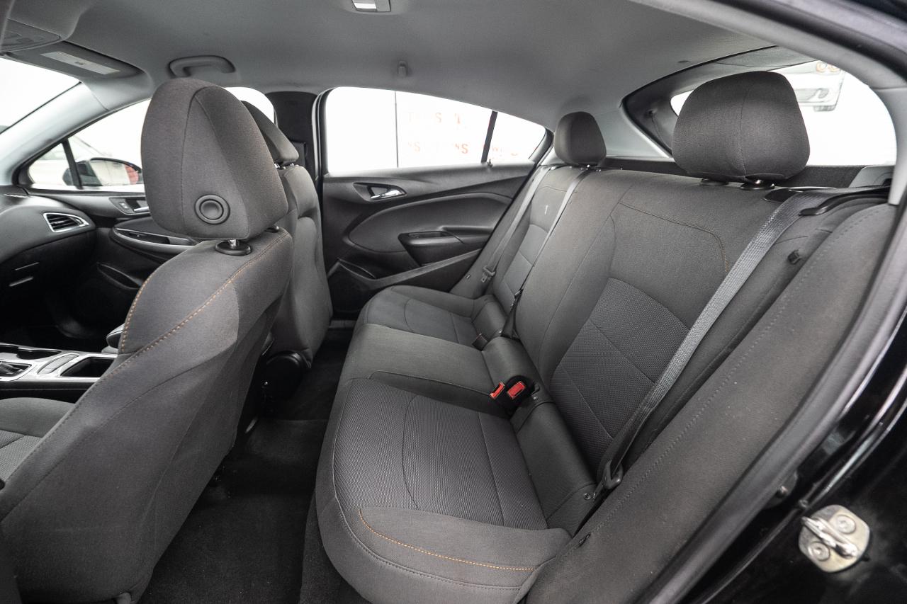 Chevrolet Cruze LS Hatchback 2019