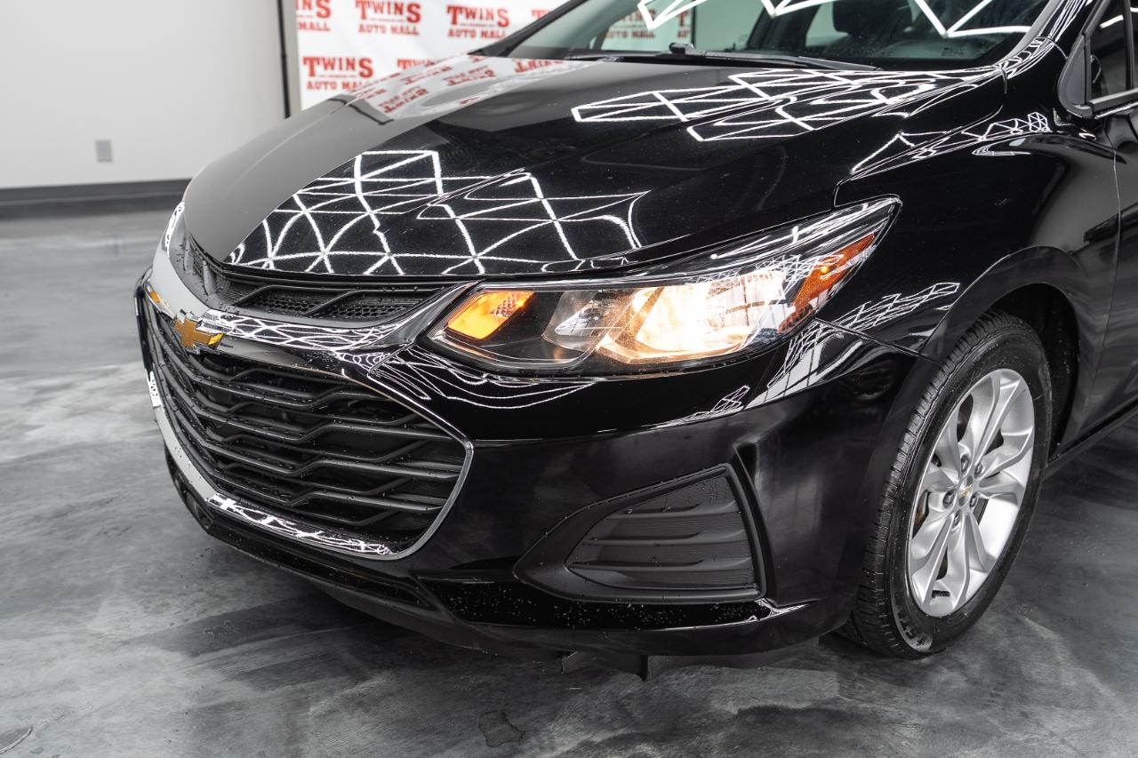 Chevrolet Cruze LS Hatchback 2019
