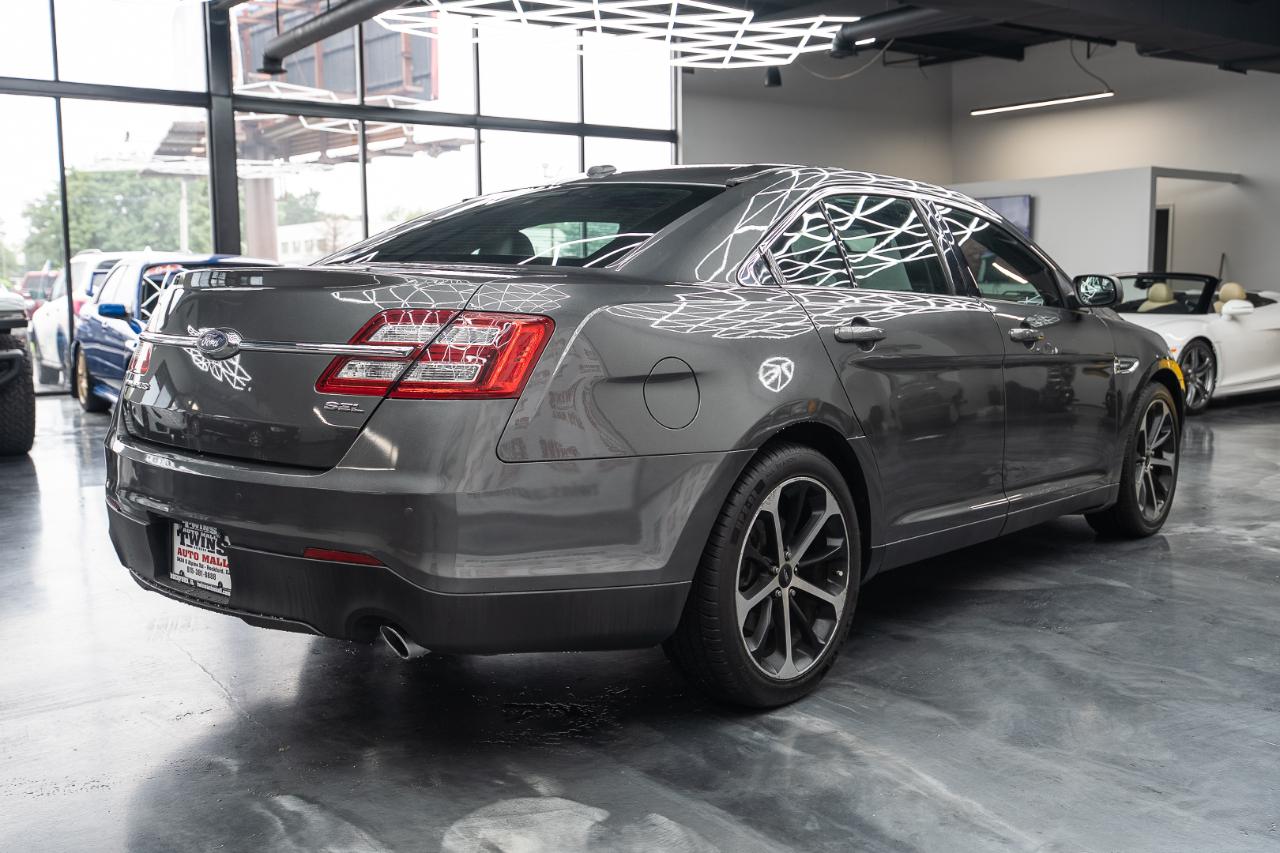 Ford Taurus SEL FWD 2016