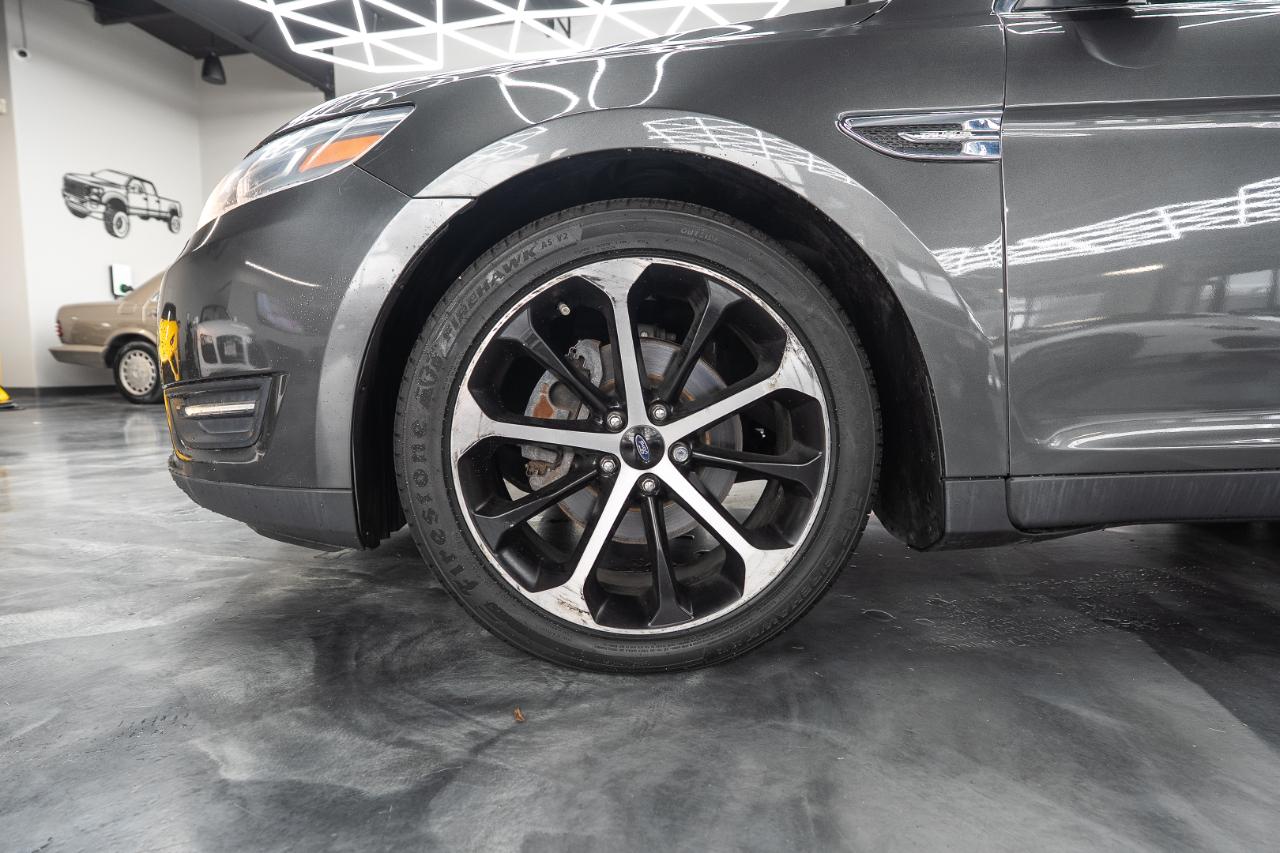 Ford Taurus SEL FWD 2016