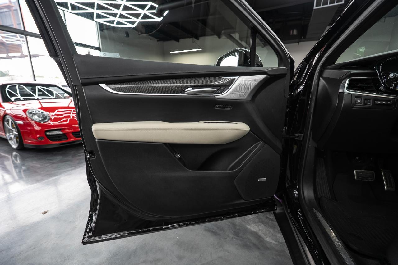 Cadillac XT5 Sport AWD 2023