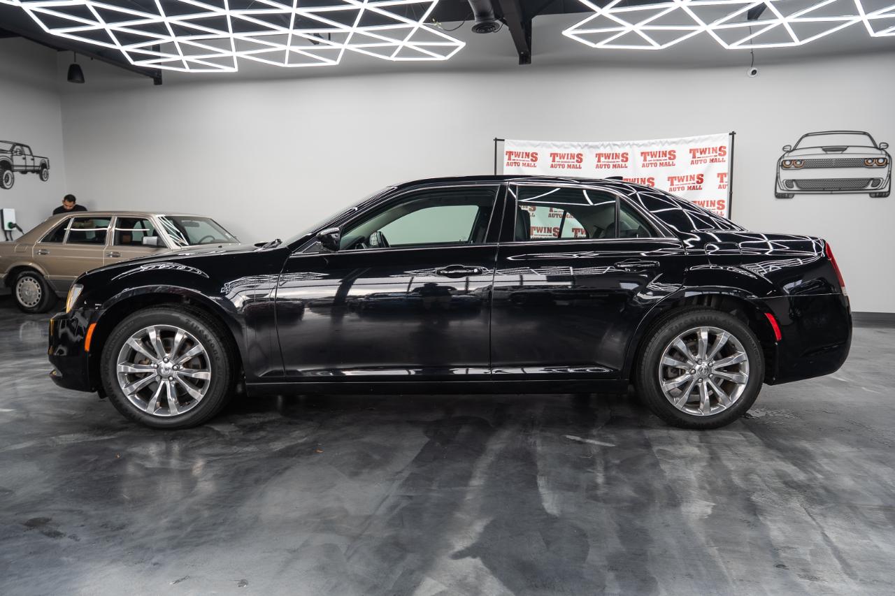 Chrysler 300 Touring AWD 2018