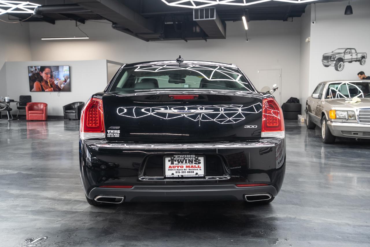 Chrysler 300 Touring AWD 2018