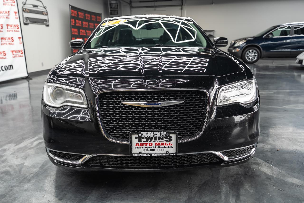 Chrysler 300 Touring AWD 2018