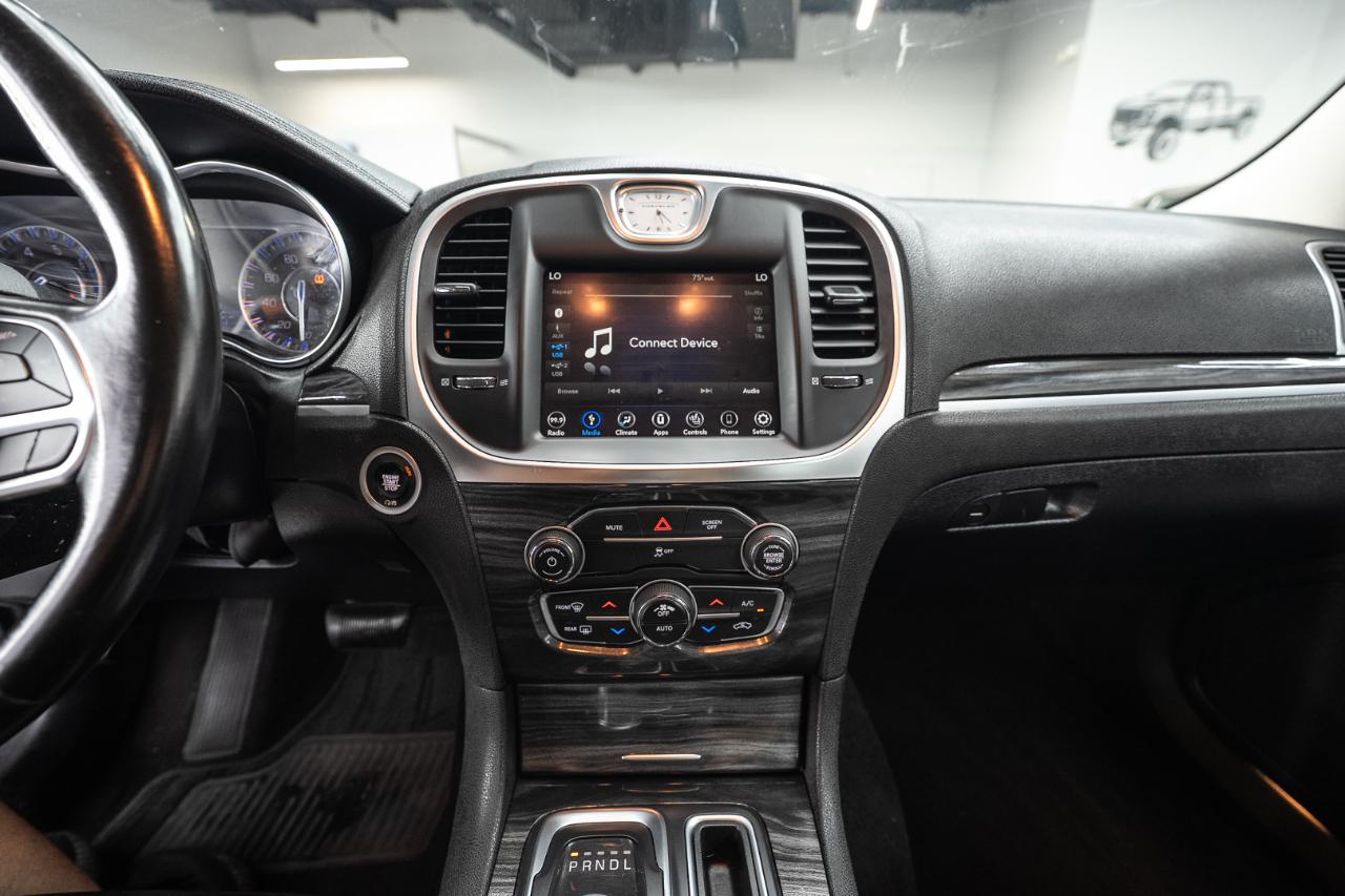 Chrysler 300 Touring AWD 2018