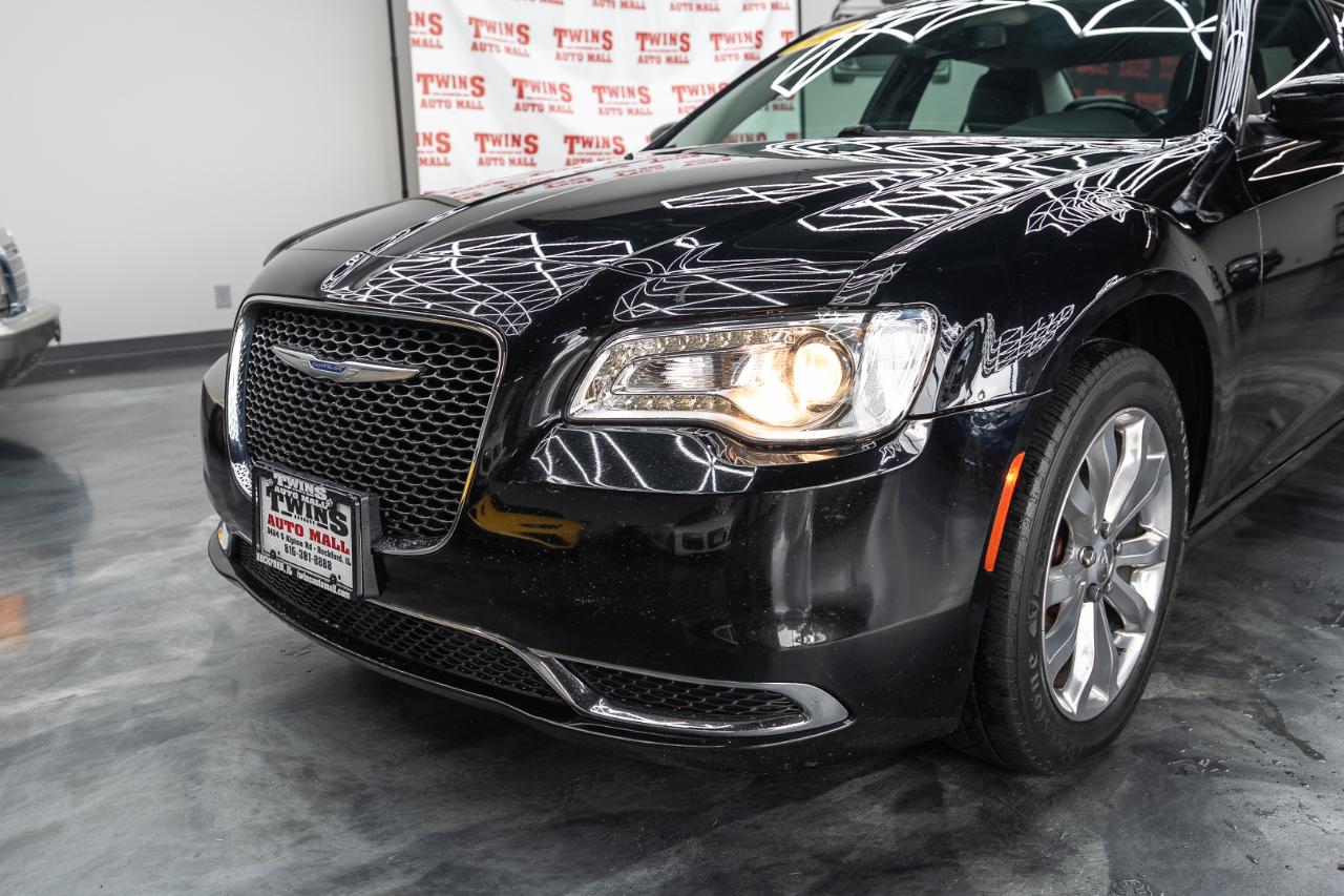 Chrysler 300 Touring AWD 2018