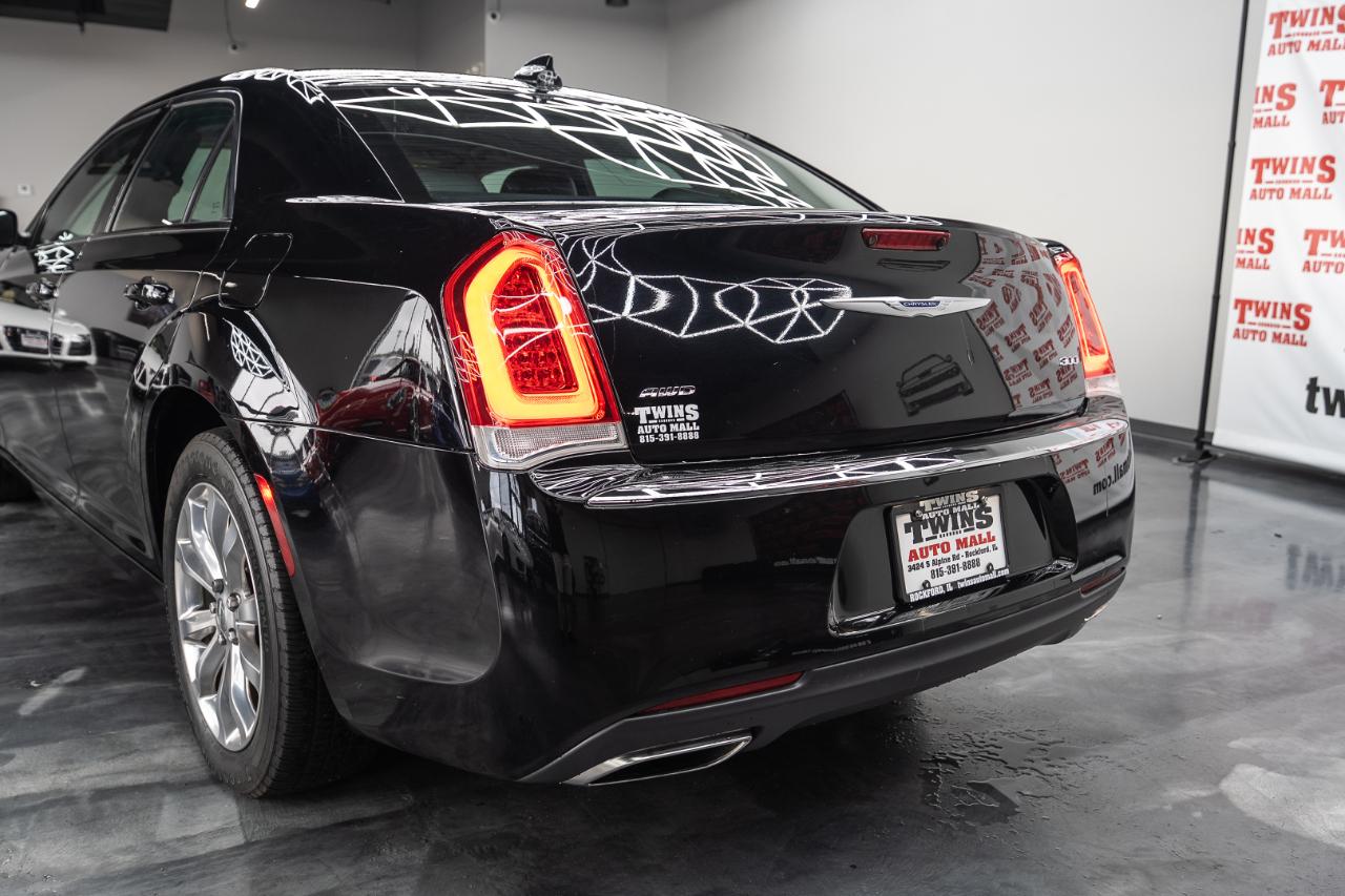 Chrysler 300 Touring AWD 2018